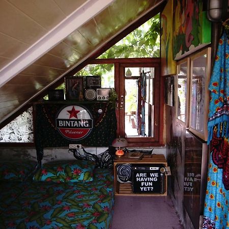 Abrakadabra! Artbnb Yogyakarta Exterior foto