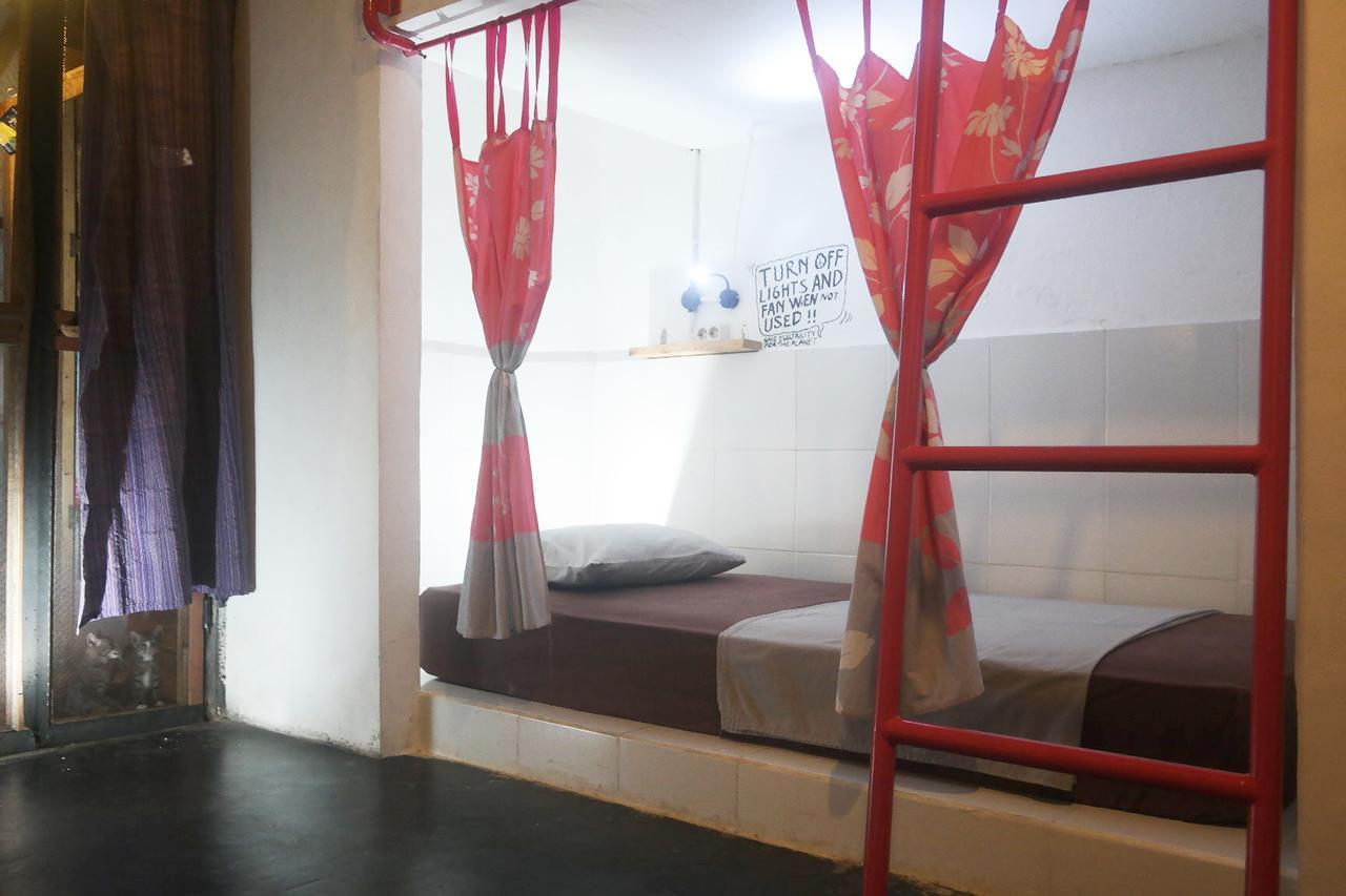Abrakadabra! Artbnb Yogyakarta Exterior foto
