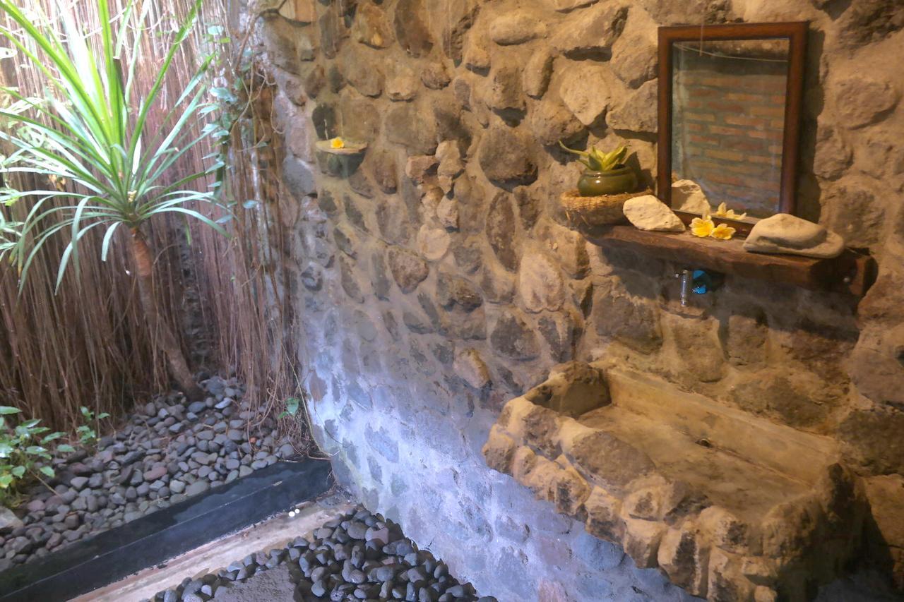 Abrakadabra! Artbnb Yogyakarta Exterior foto