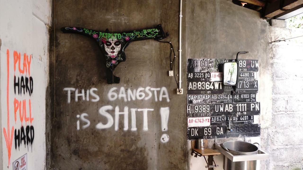 Abrakadabra! Artbnb Yogyakarta Exterior foto