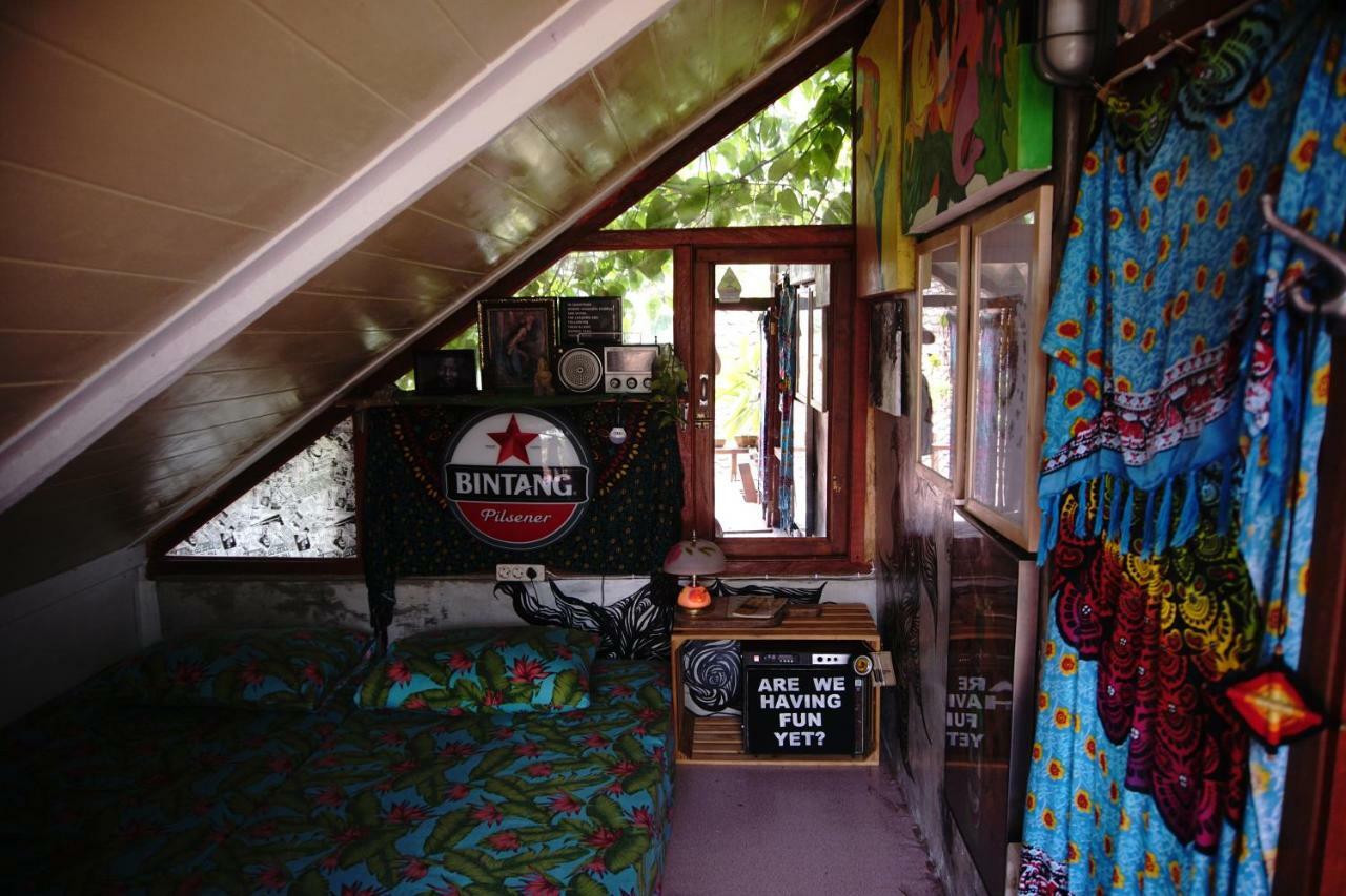 Abrakadabra! Artbnb Yogyakarta Exterior foto