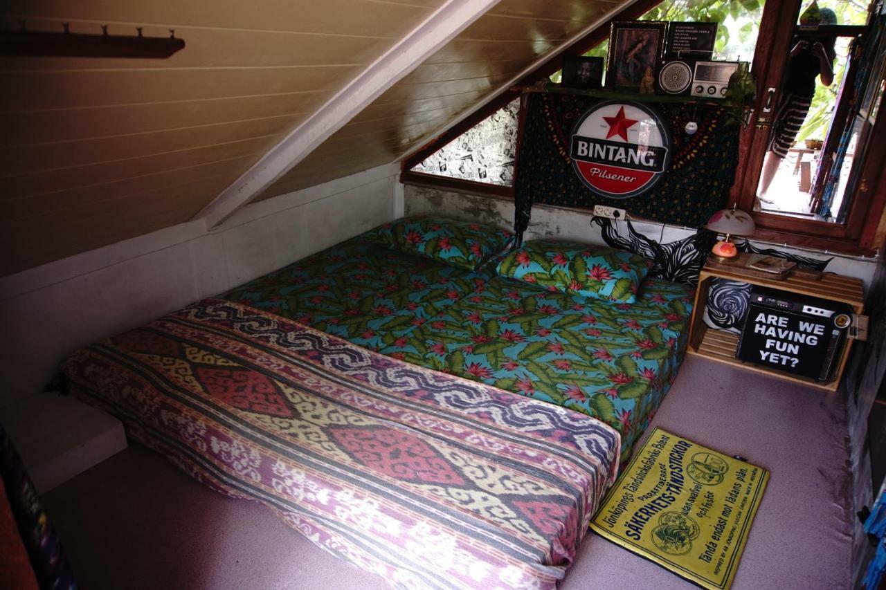 Abrakadabra! Artbnb Yogyakarta Exterior foto
